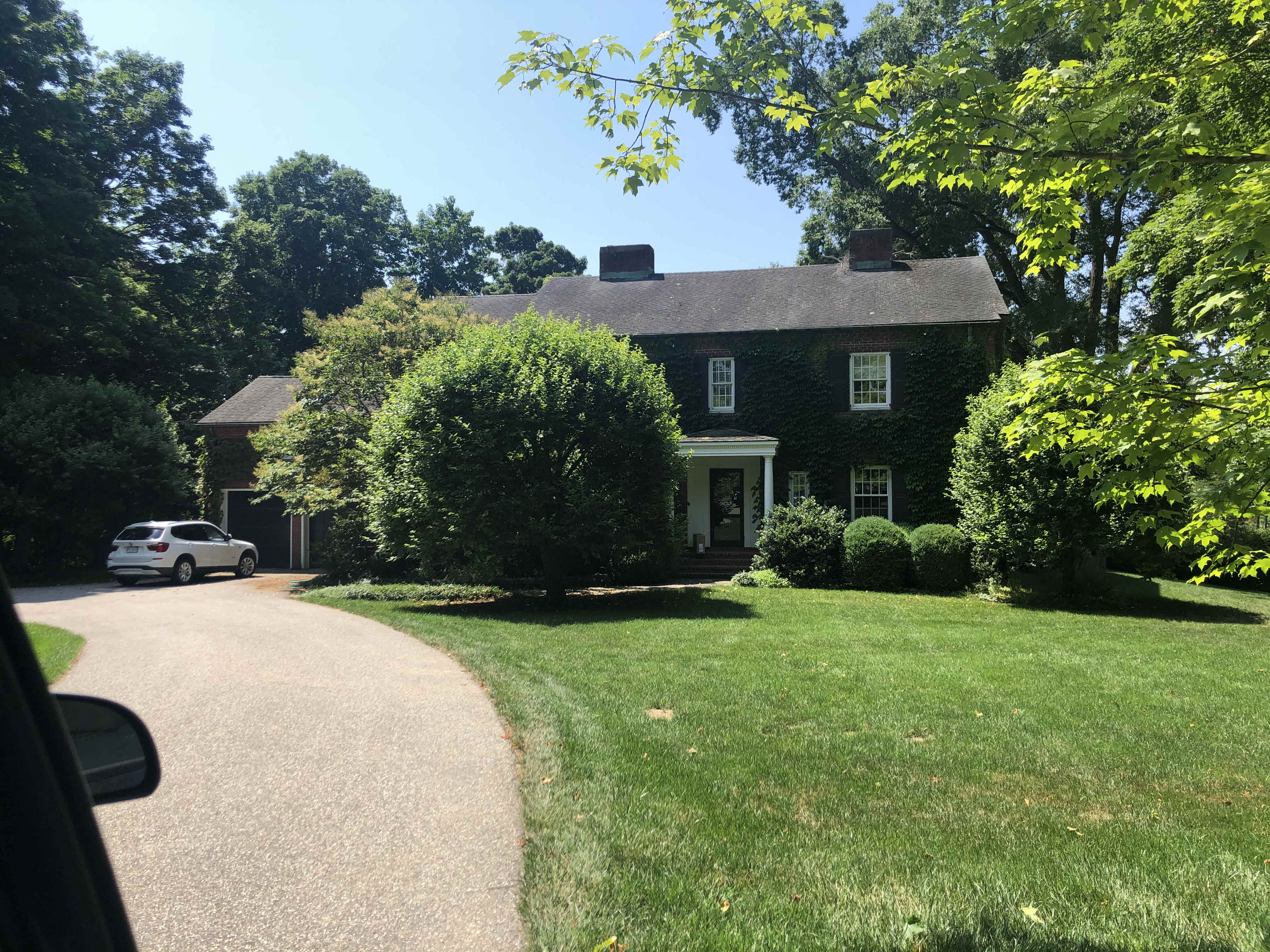 Building photograph for 299 WELLS HILL ROAD